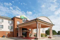Holiday Inn Express & Suites Sylacauga