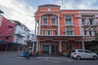 RedDoorz @ Batam Center 2 Hotel di Bengkong