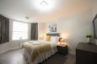 Laurel House فنادق في Eye and Dunsden