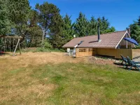 "Maritha" - 950m from the Sea Hotels in Saltum