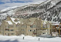 Slopeside Paradise Penthouse at Lift 7, Views, Fireplace, Deck, Hot Tub Condo Hotel di Telluride