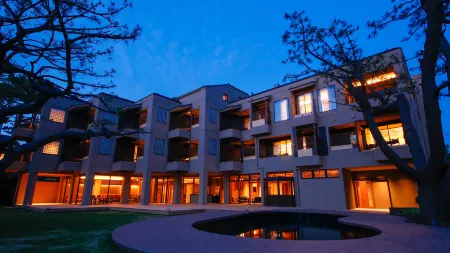 Awaji Hamarikyu Villa Takumi Отели рядом с достопримечательностью «Keino Matsubara Beach»