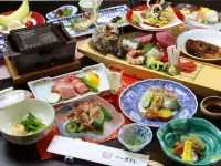 Kichiya Hotel di Achi