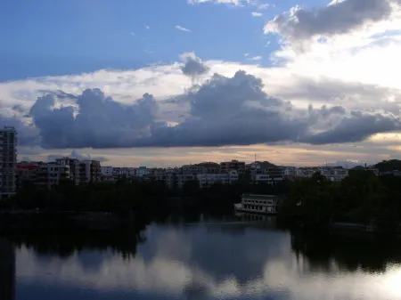 Cuihu Hotel Отели рядом с достопримечательностью «Taishan Historical and Cultural District»