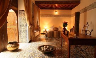 Riad Laaroussa