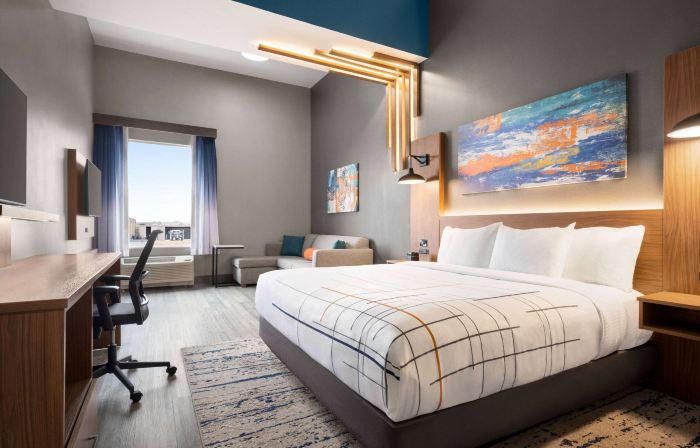 La Quinta Inn & Suites by Wyndham Del Rio