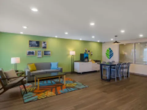 WoodSpring Suites Jacksonville Orange Park Hotels in Orange Park