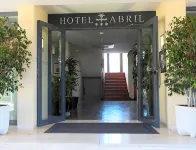 Hospedium Hotel Abril فنادق في El Campello