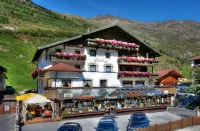 Gasthof Weißkugel Hôtels à : Obergurgl