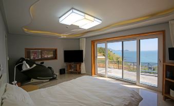 Namhae Bokkongii Seesru Ocean View Poolvilla