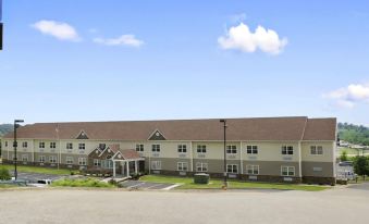 Microtel Inn & Suites by Wyndham Mineral Wells/Parkersburg