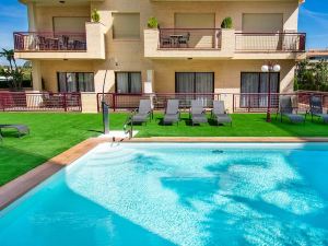 Apartamentos Albir Confort - Avenida 1 Dorm