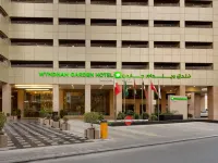 Wyndham Garden Manama Hôtels à proximité de : La Grande Mosquée