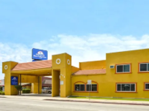 อเมริกาส์เบสต์แวลลูอินน์ อาซูซา แพซาดีนา โรงแรมในอาซูซ่า