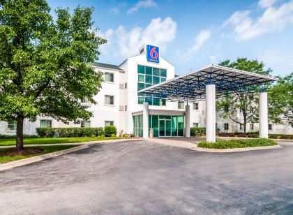 Motel 6 Joliet, IL - Chicago - I-55