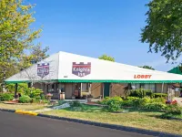 Knights Inn Sterling Heights Hotels in Macomb County