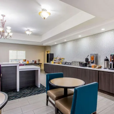 La Quinta by Wyndham Fultondale Birmingham North