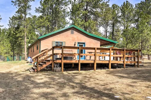 Private Black Hills Home w/ Corral; Horses Welcome - Pet friendly