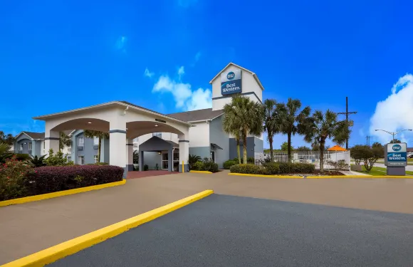 貝斯特韋斯特摩根城套房酒店