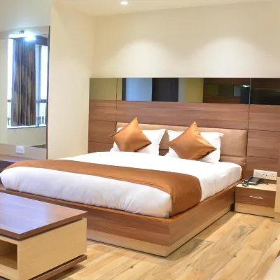 Hotel4Point Hotels near Someshwar Mahadev Mandir, Baliyadev Temple, Sheetla Mata Temple - Ahmedabad, Nana Chiloda