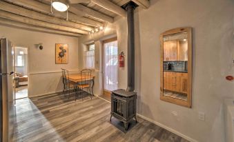 Ranchos de Taos Casita by Downtown & Trails! - Housity