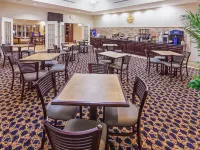 La Quinta Inn & Suites by Wyndham Alvin
