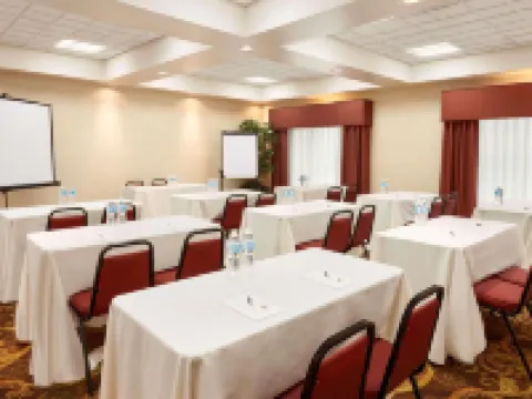 Country Inn & Suites by Radisson, Bel Air/Aberdeen, MD Hotels in Belcamp