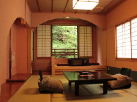 Tsuki No Shizuku Ryokan Hotels in Toyooka