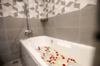 Green Oasis Hotel - ที่มีบาร์