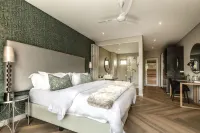 Franschhoek Boutique Hotel - Lion Roars Hotels & Lodges - ที่มีบาร์