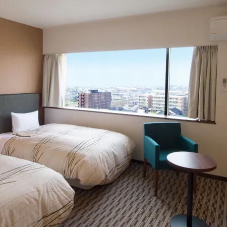 Uozu Manten Hotel Ekimae