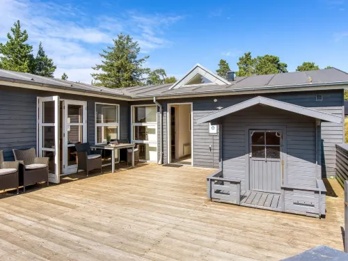 "Omar" - 1.0km from the Sea Hotels in Blavand