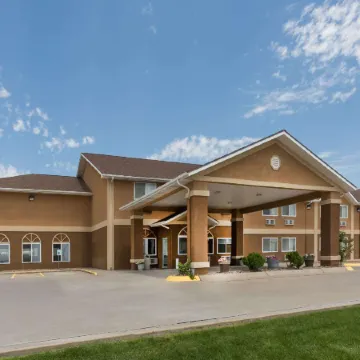 Quality Inn & Suites