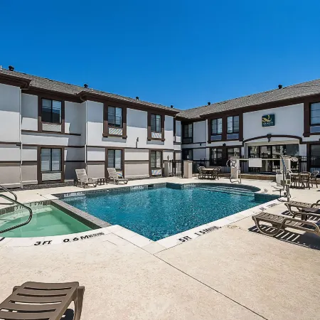 Quality Inn & Suites DFW Airport South