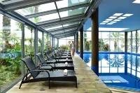 Pestana Promenade Ocean Resort Hotel - Beach