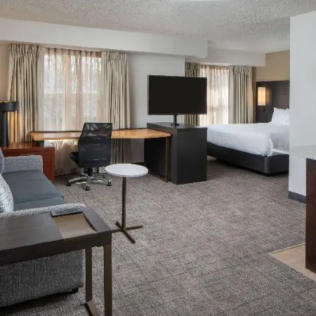 Sonesta ES Suites Fairfax Fair Lakes