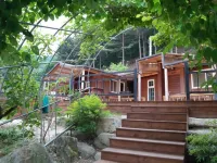 Hwacheon Bongori Tongnamujip Pension
