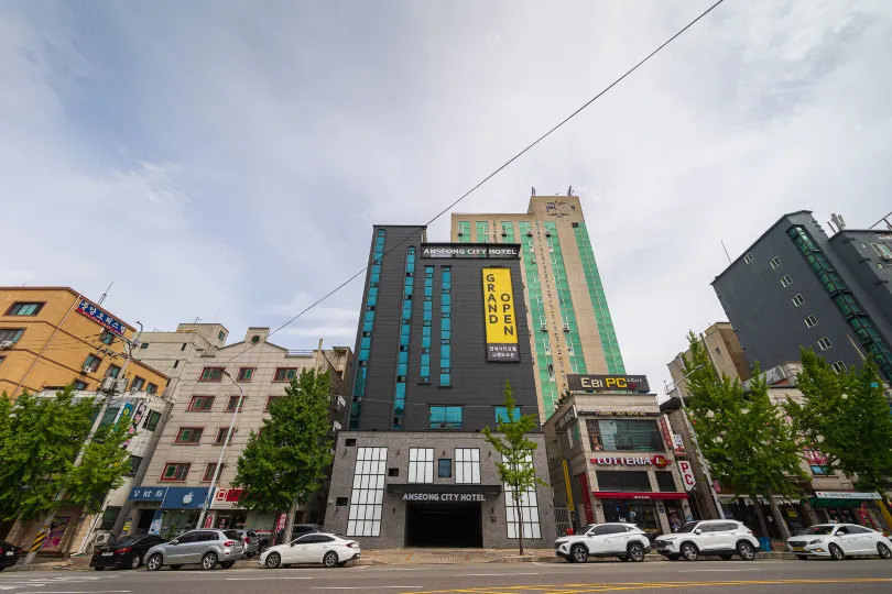 Anseong City Hotel