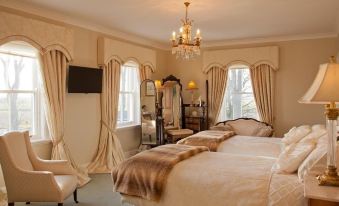 West Longridge Manor B&B