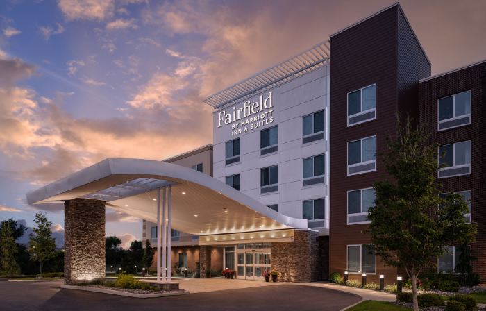 Fairfield Inn & Suites Cleveland Tiedeman Road