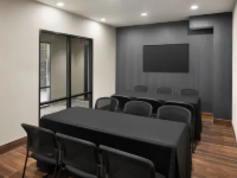 Fairfield Inn & Suites West Kelowna Hotels in Central Okanagan