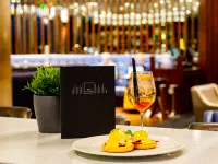 DoubleTree by Hilton Leeds City Centre - bar