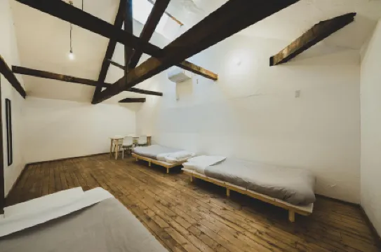 Otaru Tap Room & Hostel