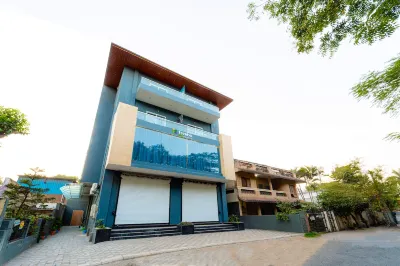 Treebo Pure Earth Stay, Vijay Nagar Hotels near Sagar Jwellers