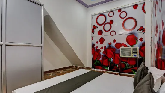 OYO Flagship Hotel Red Rose
