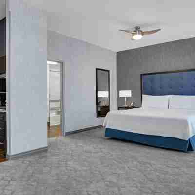 Homewood Suites by Hilton Edison Woodbridge Rooms