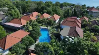 Liberty Dive Resort Hotels near Let's Dive Tulamben