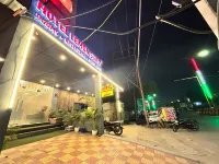 Hotel Lemon Suites & Banquet Noida Sector 62