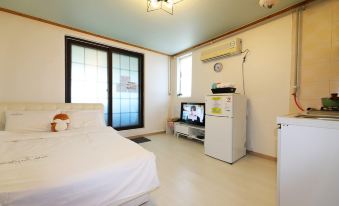 Taean la Luna Spa Pension