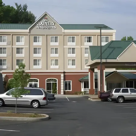 La Quinta Inn & Suites by Wyndham Asheville Downtown